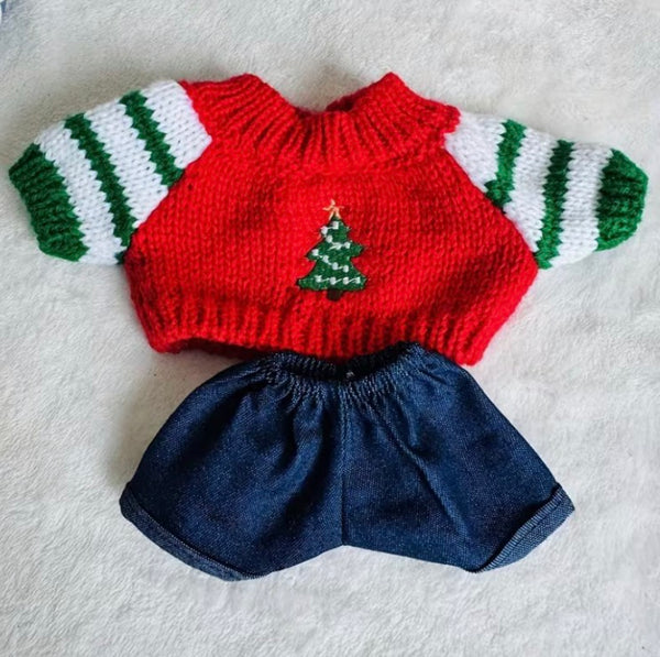 Knitted Sweaters And Shorts For Dolls